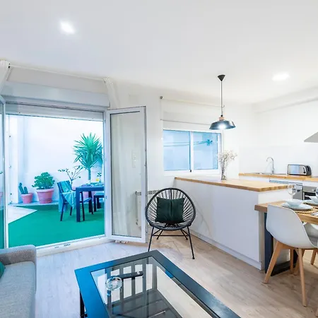 Turistico A 140 M Playa Canelinas- Portonovo- 2 Habit 4-6 Pax 102 Daire Sanxenxo