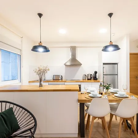 Daire Turistico A 140 M Playa Canelinas- Portonovo- 2 Habit 4-6 Pax 102 *