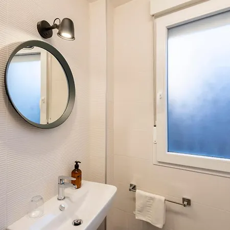 Turistico A 140 M Playa Canelinas- Portonovo- 2 Habit 4-6 Pax 102 *