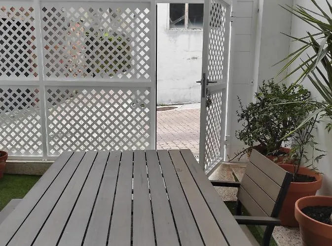 شقة Turistico A 140 M Playa Canelinas- Portonovo- 2 Habit 4-6 Pax 102 *